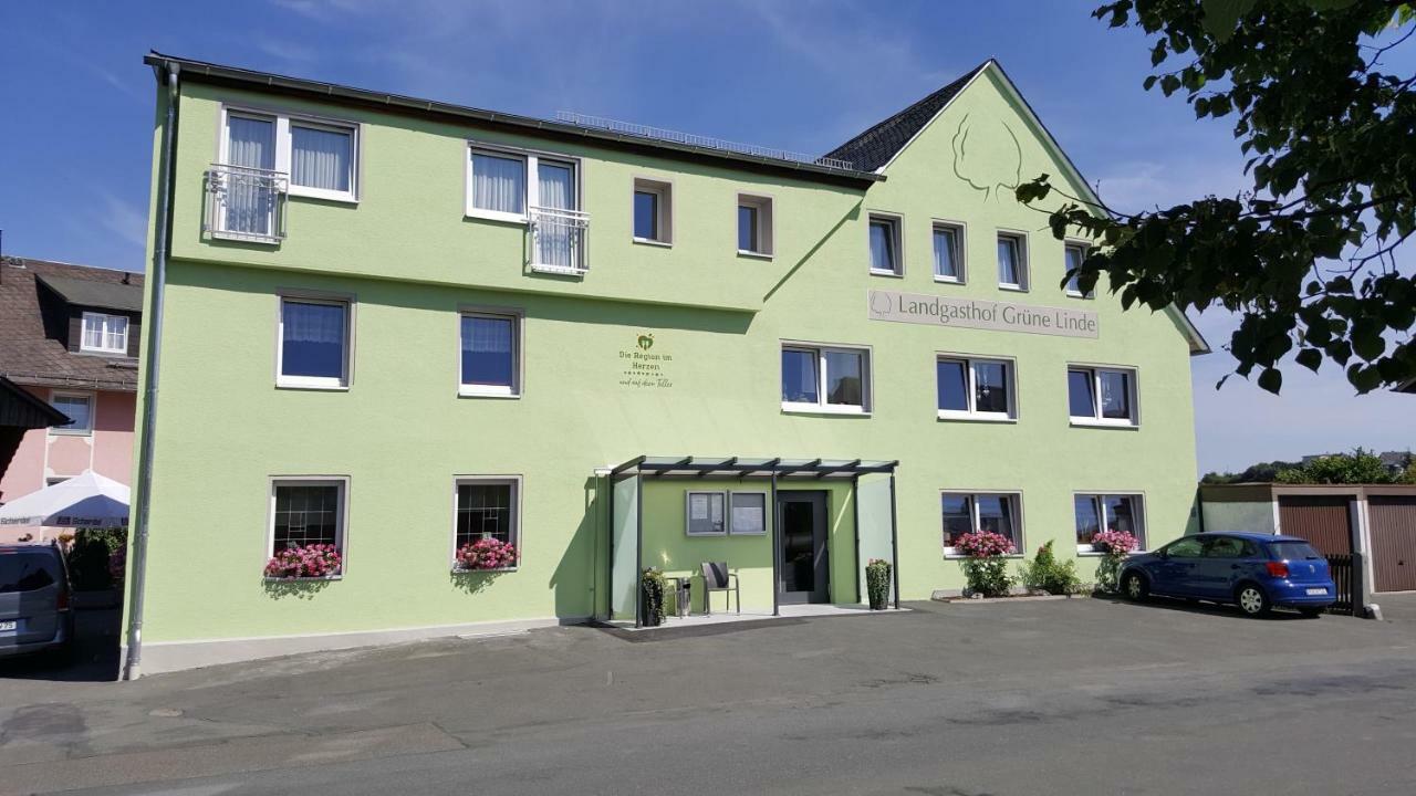 Landgasthof Gruene Linde Hof (Bavaria) Exterior foto