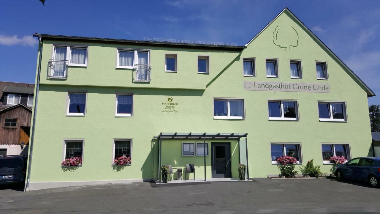 Landgasthof Gruene Linde Hof (Bavaria) Exterior foto